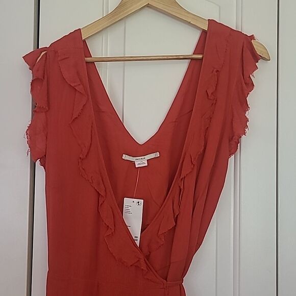 UO Kimchi Blue Ruby Wrap Dress V-Neck Ruffles Red Size L - Picture 3 of 15